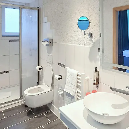 מלון Dormero Moselhotel Koblenz-alken 4*